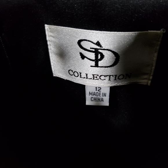 NWoT SD COLLECTION beauty netting overlay black / daring red floral (12) - Picture 9 of 13